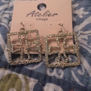 New hammered texture cross earrings